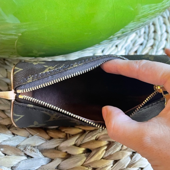 SOLD - 100% authentic vintage Louis Vuitton papillon pouchette - Picture 7 of 9